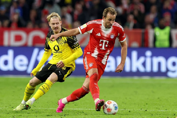 "Бавария" обыграла "Боруссию" в матче-триллере: итоги дня в Бундеслиге