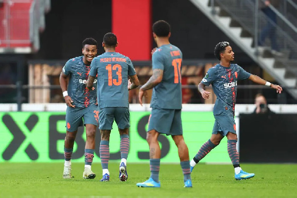 "Шахтер" стал первым полуфиналистом Лиги конференций УЕФА