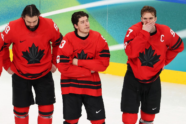 "Жаль его": Кросби выразил слова поддержки Макдэвиду после поражения от США