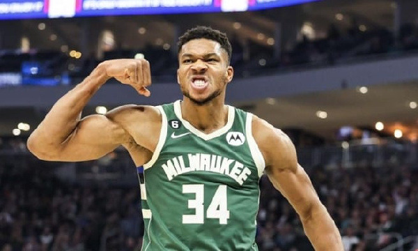 Соболенко поздравила чемпиона НБА с новым сотрудничеством 