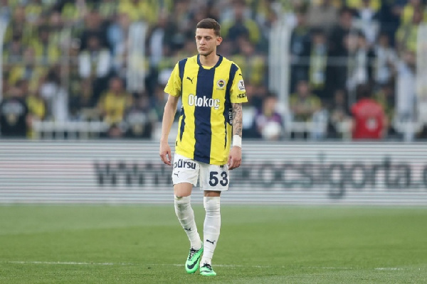 Экс-полузащитник "Динамо" станет игроком одного из лидеров Лиги 1