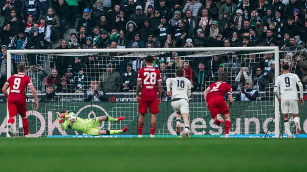 "Штутгарт" уверенно обыграл "Боруссию": итоги дня в Бундеслиге