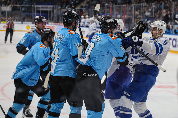 "Казанцы дрогнут": Крикунов — о первом матче между минским "Динамо" и "Ак Барсом"