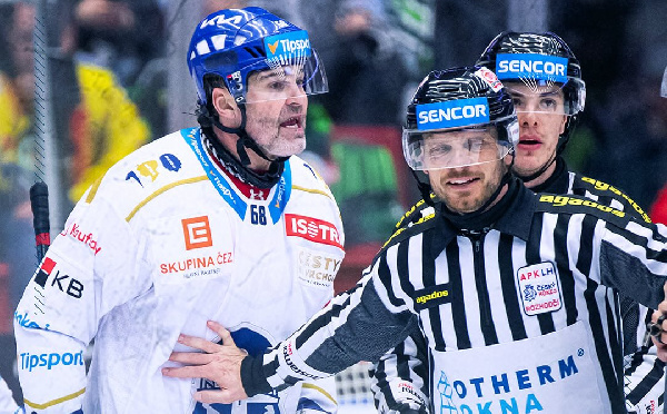 Легендарный Яромир Ягр близок к завершению игровой карьеры в 54 года