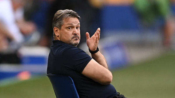 Тренер махачкалинского "Динамо" за две недели получил штраф в 200 тысяч рублей за маты