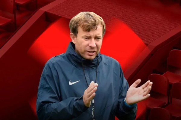 Тренер из Чехии пожизненно отстранен УЕФА за тайную съемку футболисток в раздевалке