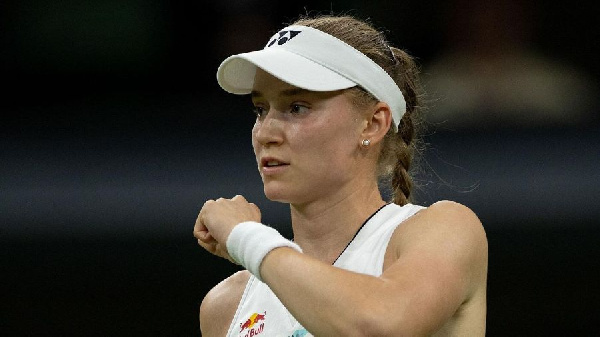 Елена Рыбакина вышла в 1/8 финала "Ролан Гаррос"