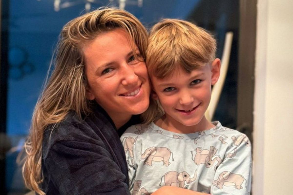 Виктория Азаренко поделилась успехами своего сына в хоккее — ВИДЕО