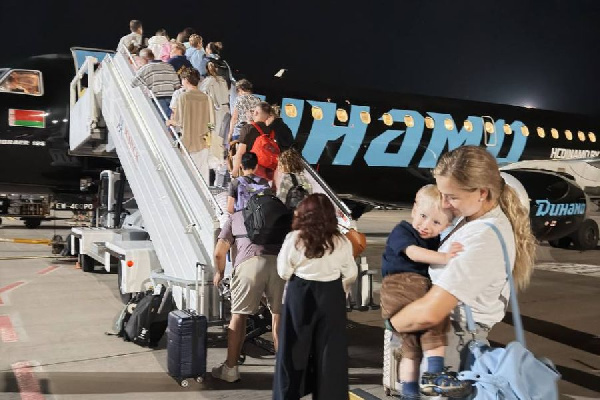 Смольские на "Динамолете" прибыли в Цахкадзор