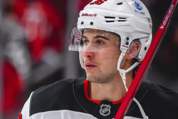 Нападающий "Нью-Джерси" не сыграет против "Вашингтона" Протаса из-за нелепой случайности