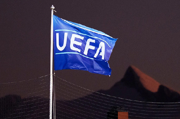 УЕФА обсудит дальнейшие действия против Инфантино