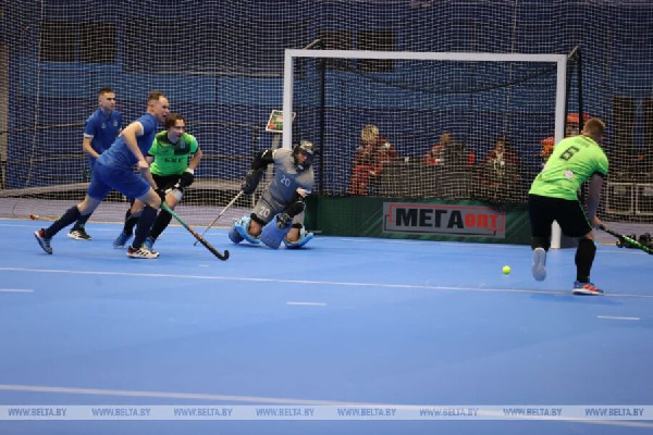 Трофеи едут на Запад: определились чемпионы Беларуси по индорхоккею