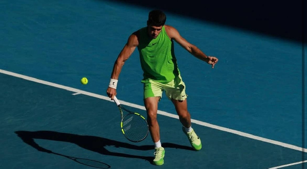 "Респект Звереву": Алькарас прокомментировал победу в полуфинальном матче Australian Open-2026