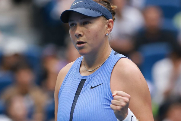 Четвёртая ракетка мира вышла в 1/8 финала Australian Open