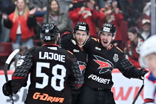 Шайба Дроздова не спасла ЦСКА в серии Кубка Гагарина с "Авангардом"