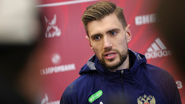 Российский голкипер стал лучшим в Лиге чемпионов по средней оценке: это не Сафонов