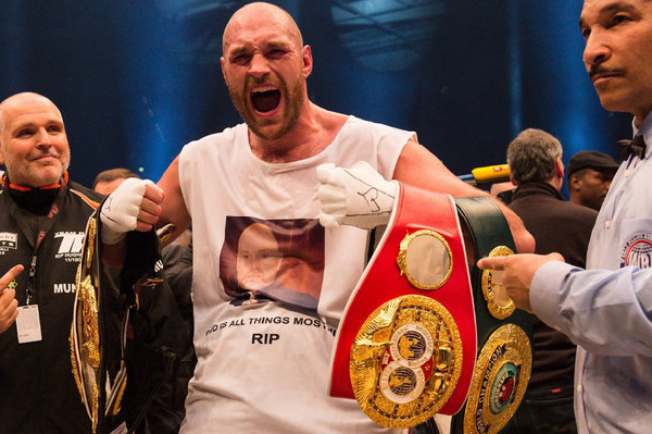 "Нет ничего лучше, чем бить мужчин по лицу и получать за это деньги": Фьюри объявил о возвращении в бокс