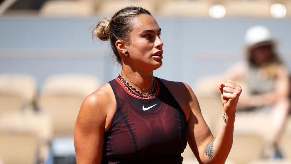 Вот это камбэк! Соболенко чуть не провалилась, но вышла в 1/2 WTA-500