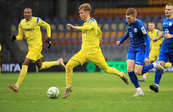 "Славия" интересуется футболистом, права на которого принадлежат "Локомотиву"