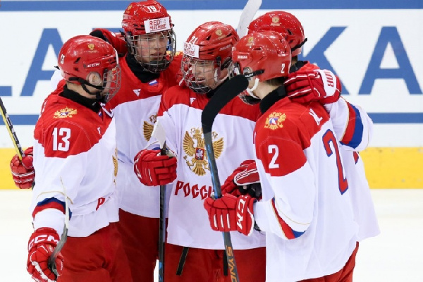 ФХР дисквалифицировала главного тренера и нескольких игроков России U18 за скандал на "Кубке Будущего"