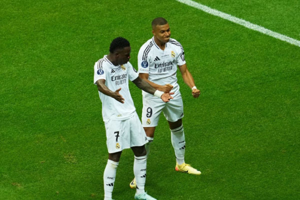 Мбаппе: "Престианни назвал Винисиуса обезьяной пять раз! Пять!"