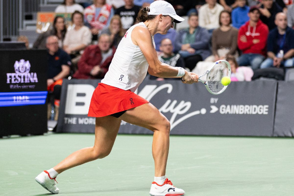 Ига Швёнтек вывела Польшу вперед в четвертьфинале United Cup