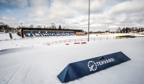 Отепя "плывет" и переносит тренировки: на Кубок мира пришла весна, чтобы поздравить Перро и Жанмонно