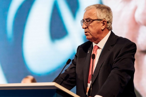 Люк Тардиф заявил, что не пойдёт на выборы президента ИИХФ