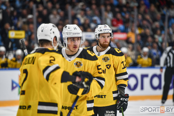 Двукратный олимпийский чемпион назвал игру клуба КХЛ "настоящим хоккеем"