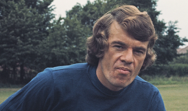 Ушел из жизни бывший футболист и тренер лондонского "Челси"