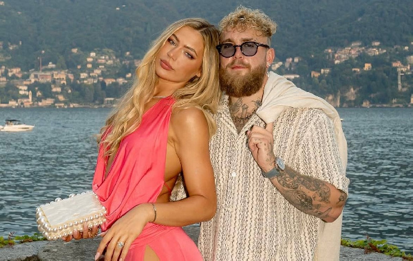 Олимпийская чемпионка получила валентинку от жениха из гор Армении