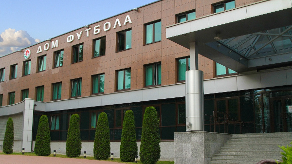 Стал известен самый вероятный кандидат на пост главного тренера сборной Беларуси