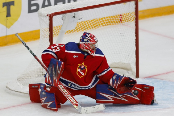 Соперник минского "Динамо" по конференции продлил контракт с голкипером