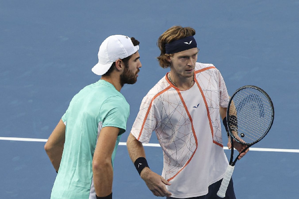 Рублёв и Хачанов проиграли в стартовом матче парного разряда турнира в Дохе