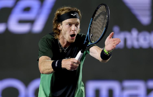 Россиянин Рублев сенсационно покинул турнир ATP в Мексике