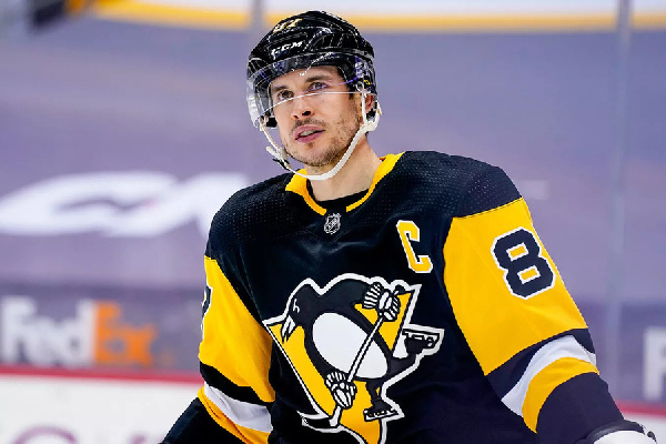 Величайший "пингвин": Сидни Кросби стал лучшим бомбардиром в истории "Питтсбурга"