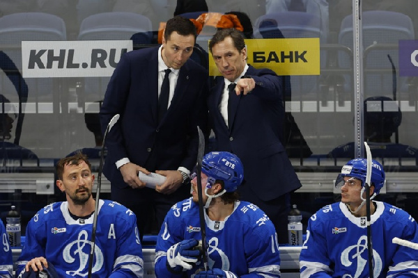 "Было мало трафика перед Фукале": Козлов — о поражении в матче с минским "Динамо" 