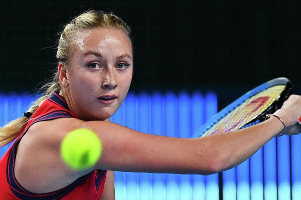 "Не катастрофа, у нас есть достойная молодежь": Погребняк — о смене гражданства Потаповой