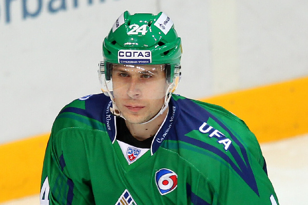 Экс-защитник ряда клубов КХЛ назвал фаворитов плей-офф КХЛ