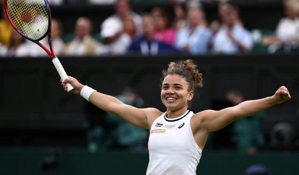Жасмин Паолини стартовала с победы на турнире WTA-1000 в Риме