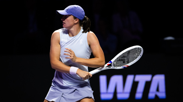 Швёнтек, говоря о вылете с Итогового турнира, пожаловалась на карму