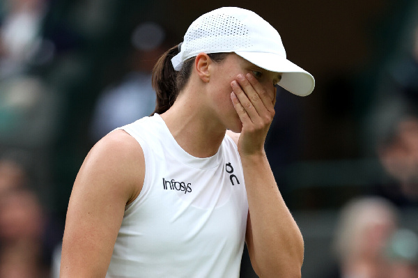 Швёнтек не попала в полуфинал АО и еще больше отстанет от Соболенко в рейтинге WTA
