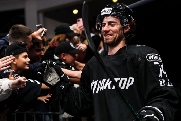 Дубль экс-хоккеиста минского "Динамо" помог "Трактору" обыграть "Адмирал" в матче КХЛ