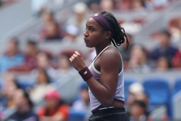 Гауфф обыграла свою соотечественницу на старте Итогового турнира WTA