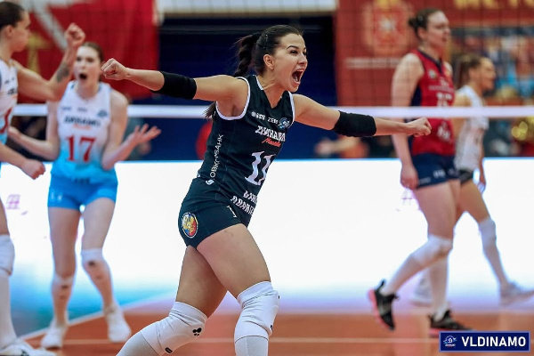 Виктория Маршавина в составе московского "Динамо" выиграла бронзовые награды Суперлиги