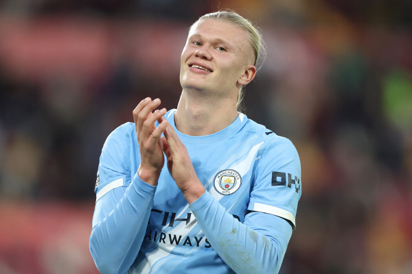 Эрлинг Холанд обогнал Криштиану Роналду по голам в чемпионате Англии