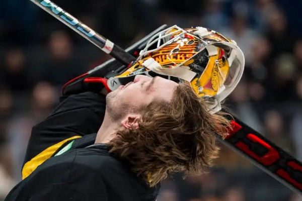 Никита Толопило проиграл свой четвёртый матч кряду в НХЛ