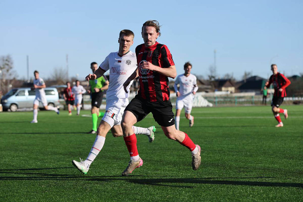 "Славия" с "Арсеналом" не выявили победителя в матче высшей лиги