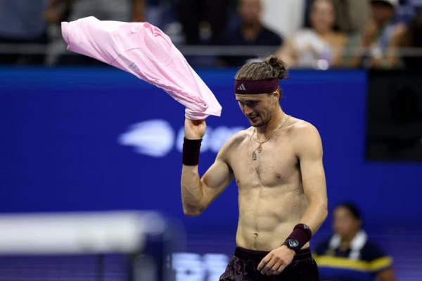 Вторая ракетка мира Александр Зверев пробился в четвертый круг US Open-2026