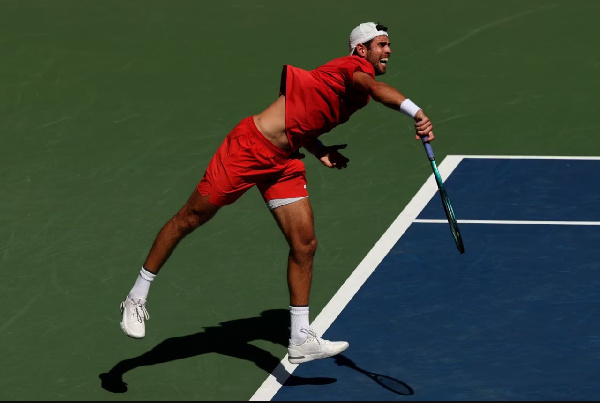 "Тяжёлые битвы": Россиянин Хачанов предвкушает полуфинал US Open со Зверевым